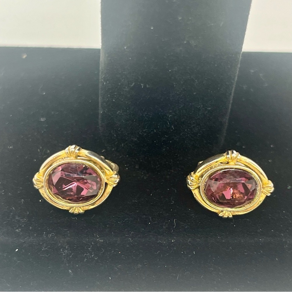 Vintage Avon Gold Tone Purple Rhinestone Clip On Earrings